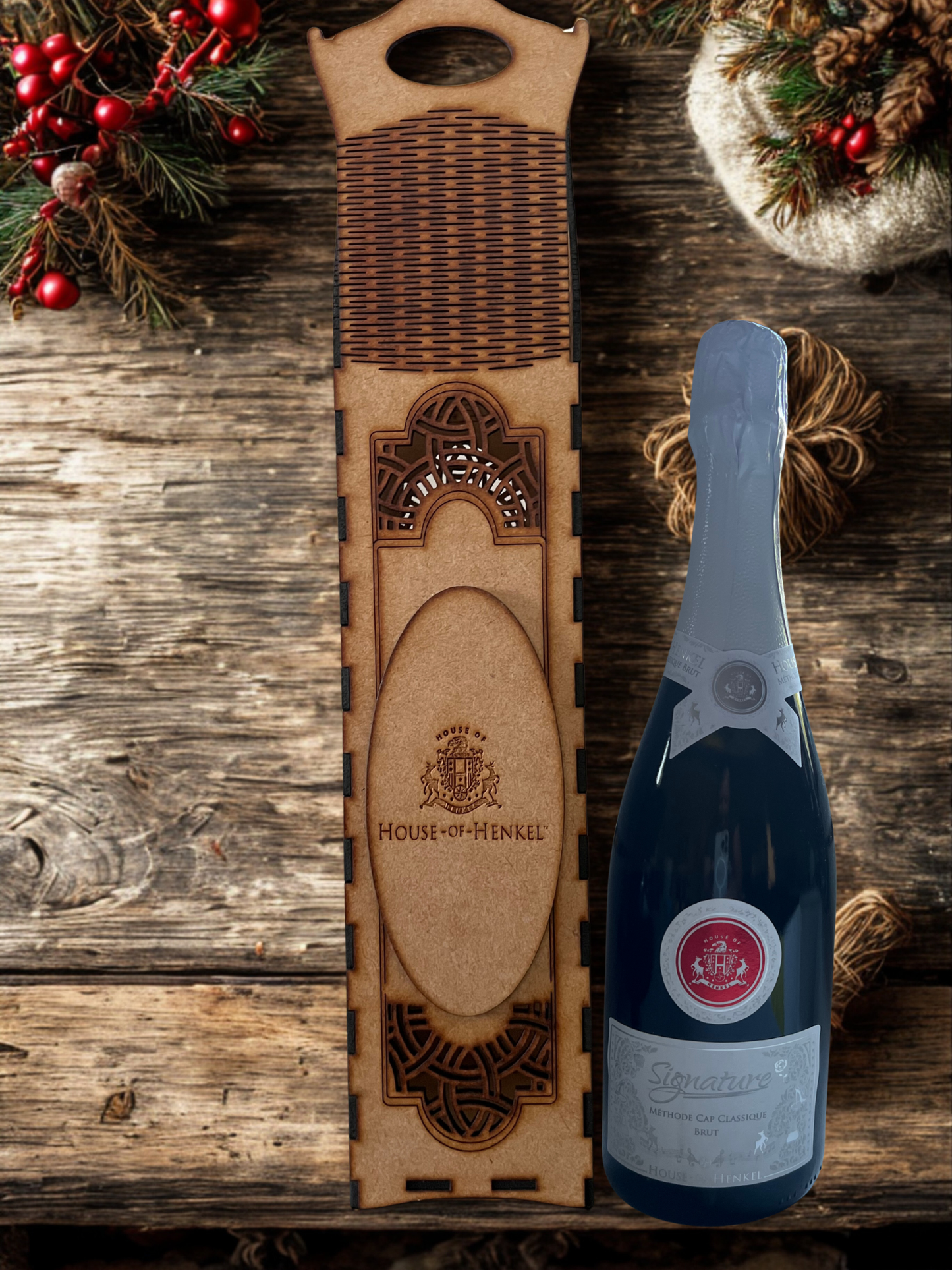 House of Henkel Signature MCC Heritage Wood Gift Box